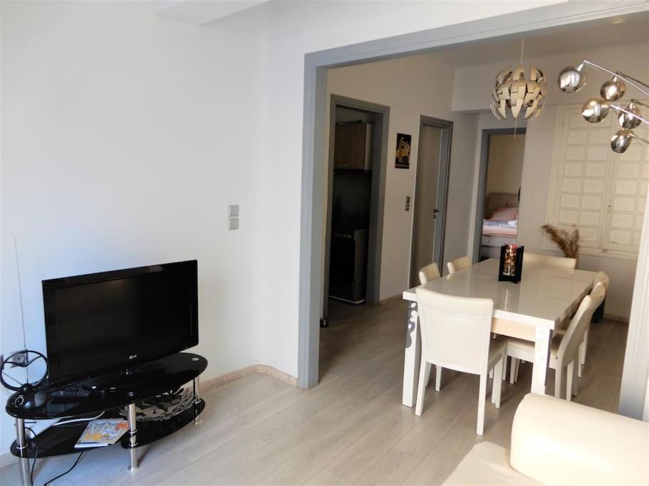 A-07! 2' Walk 2 Acropolis Museum! 2Br-Sunny Terrace! Extra Fees For 2Nd Room Atene Esterno foto