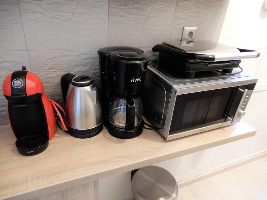 A-07! 2' Walk 2 Acropolis Museum! 2Br-Sunny Terrace! Extra Fees For 2Nd Room Atene Esterno foto
